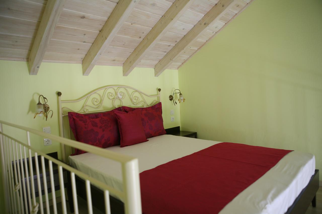 Makedos Sea View Apartment Vrasná Екстериор снимка
